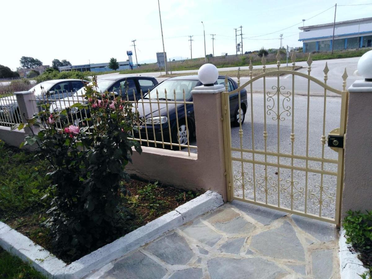 Cozy Apartments Komotini Eksteriør billede